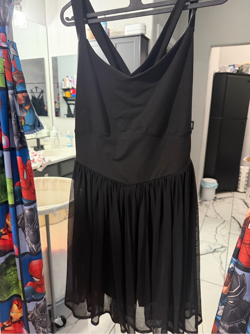 Black Fit-and-Flare athletic dress skort with shorts with pockets size 2 - Picture 2 of 2